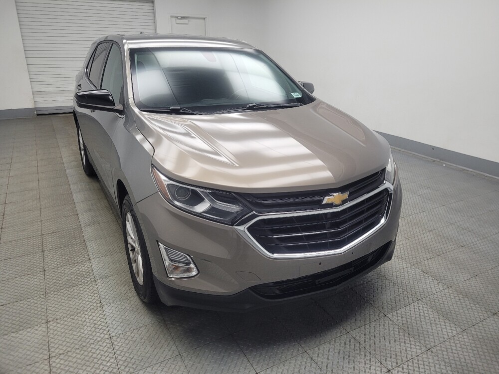 2018 Chevrolet Equinox in Indianapolis, IN 46222 - 18119731 13