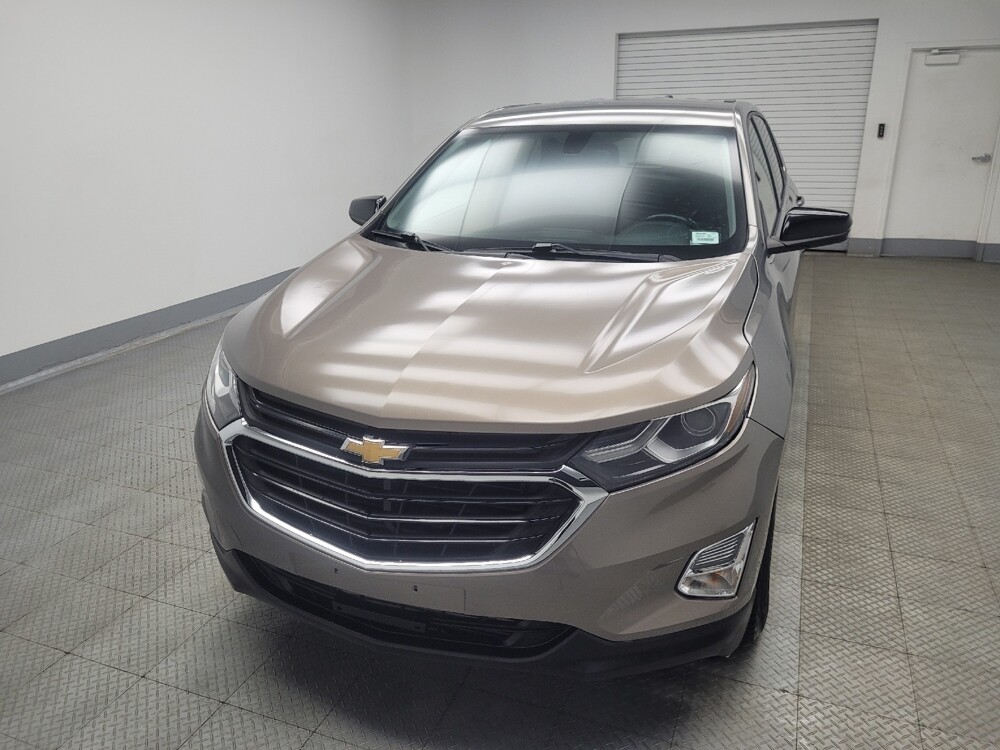2018 Chevrolet Equinox in Indianapolis, IN 46222 - 18119731 15