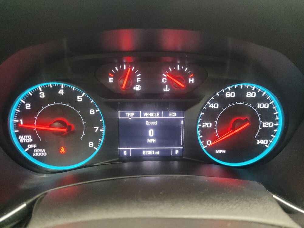 2018 Chevrolet Equinox in Indianapolis, IN 46222 - 18119731 23