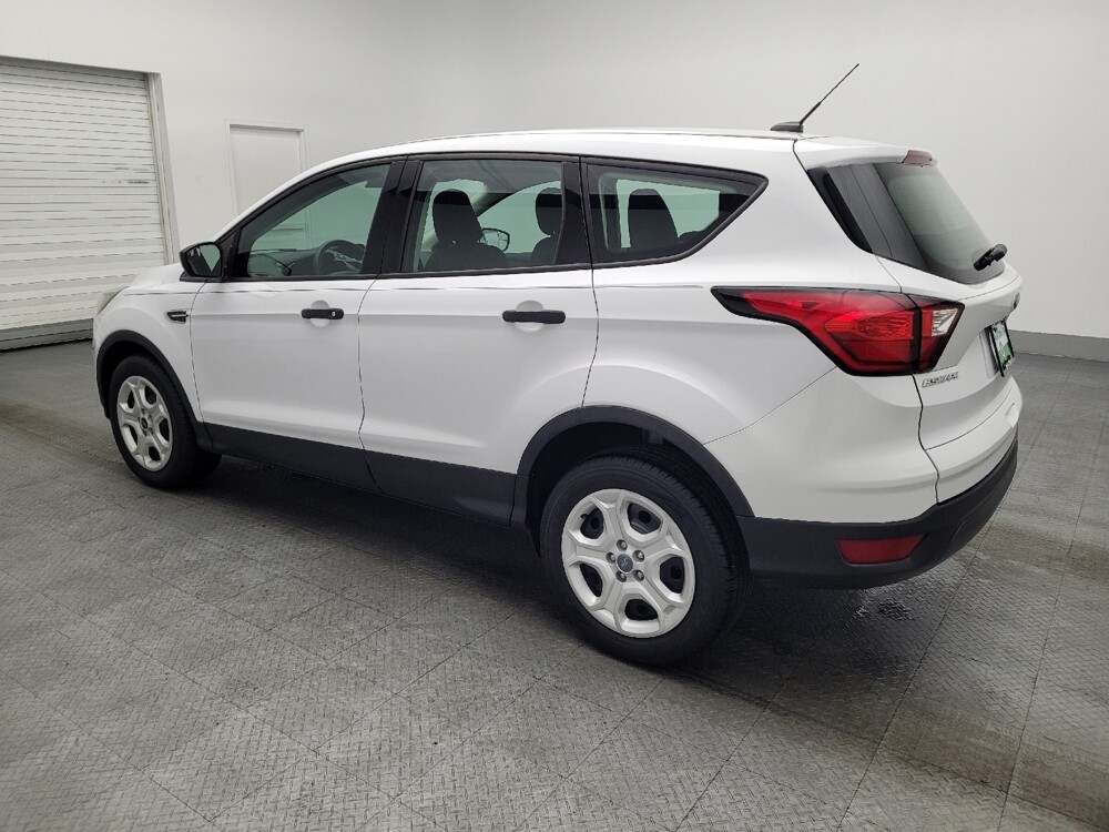 2019 Ford Escape in Ocala, FL 34471 - 18119770 3