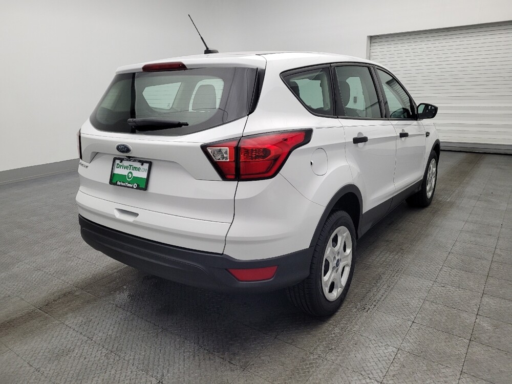 2019 Ford Escape in Ocala, FL 34471 - 18119770 9