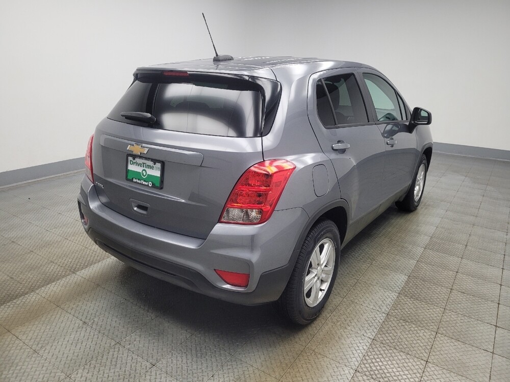 2020 Chevrolet Trax in Highland, IN 46322 - 18119772 9