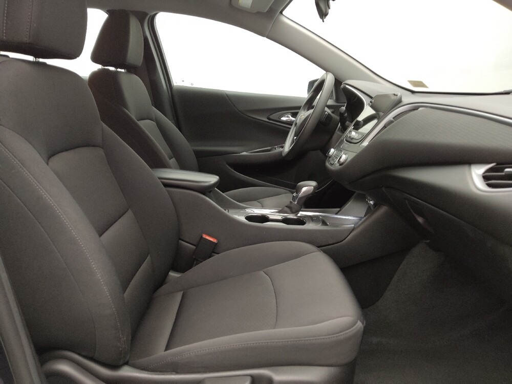 2023 Chevrolet Malibu in Denver, CO 80012 - 18119773 21