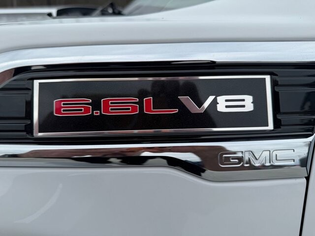 2020 GMC Sierra 2500 in Knoxville, TN 37920 - 18119778 25