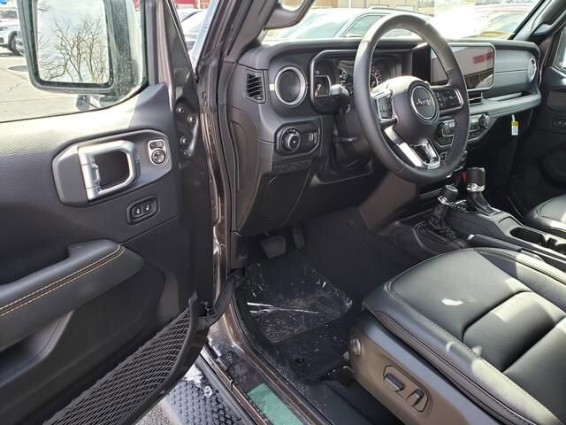 2026 Jeep Wrangler in Bedford, OH 44146 - 18119783 6