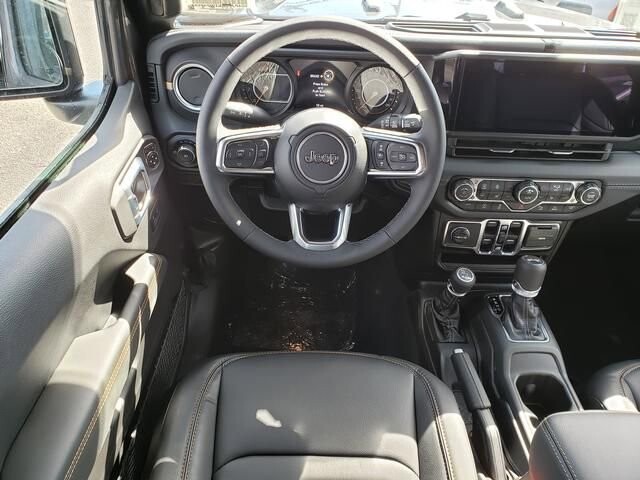 2026 Jeep Wrangler in Bedford, OH 44146 - 18119783 10