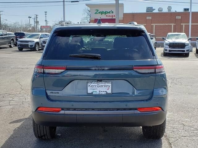 2026 Jeep Grand Cherokee in Bedford, OH 44146 - 18119784 4