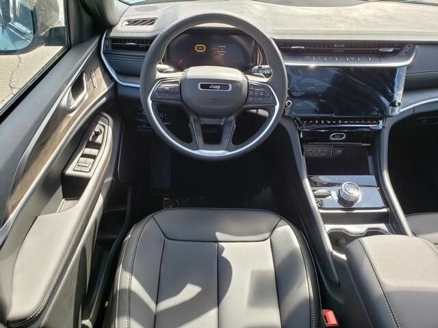 2026 Jeep Grand Cherokee in Bedford, OH 44146 - 18119784 10