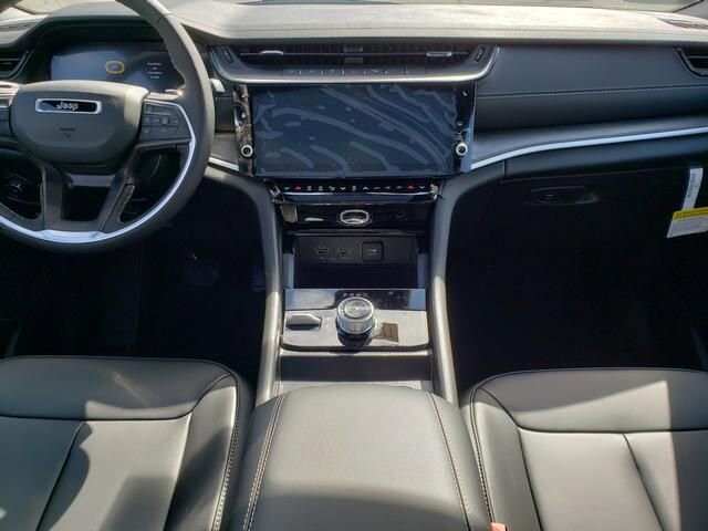 2026 Jeep Grand Cherokee in Bedford, OH 44146 - 18119784 9