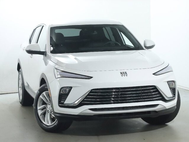 2025 Buick Envista in Bedford, OH 44146 - 18119786 2