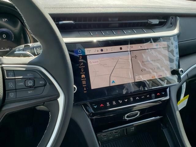 2026 Jeep Grand Cherokee in Bedford, OH 44146 - 18119787 11