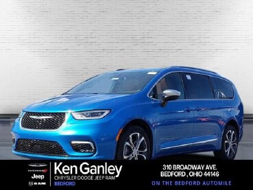 2026 Chrysler Pacifica in Bedford, OH 44146