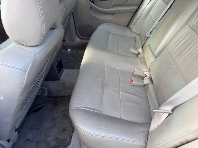 2002 Subaru Outback in Pottsville, PA 17901 - 18119795 19