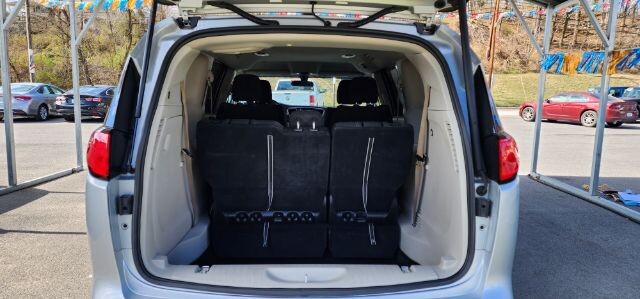 2022 Chrysler Voyager in Barton, MD 21521 - 18119796 12