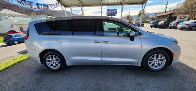 2022 Chrysler Voyager in Barton, MD 21521 - 18119796 14