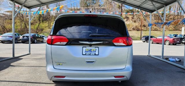 2022 Chrysler Voyager in Barton, MD 21521 - 18119796 11