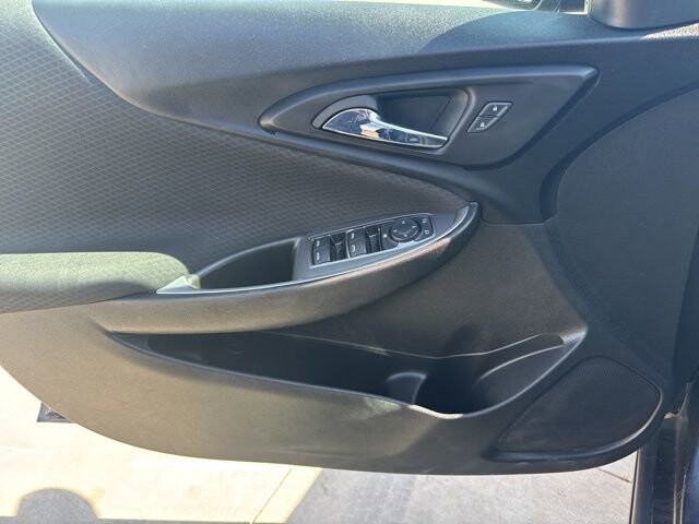 2023 Chevrolet Malibu in Winslow, AZ 86046 - 18119802 9