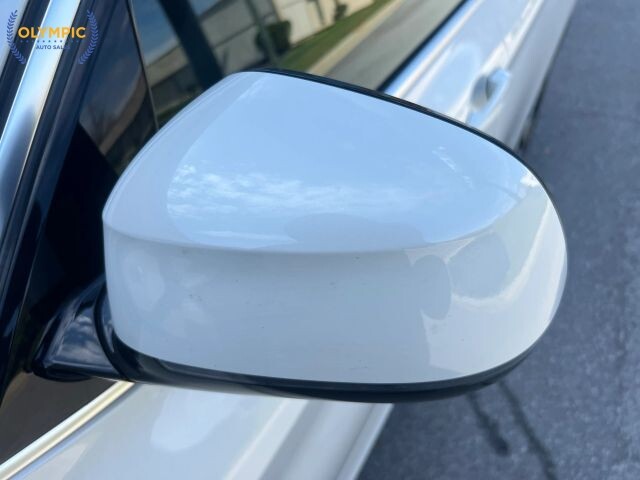 2017 BMW X5 in Decatur, GA 30032 - 18119803 17