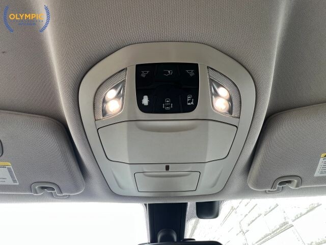 2017 Chrysler Pacifica in Decatur, GA 30032 - 18119805 31