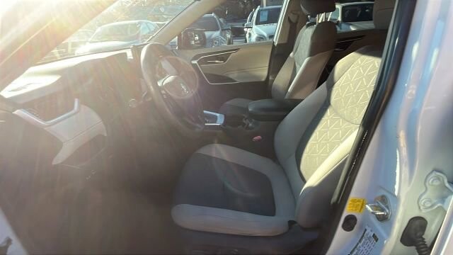 2019 Toyota RAV4 in Greenville, SC 29607 - 18119813 35