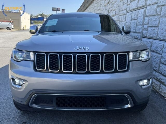 2017 Jeep Grand Cherokee in Decatur, GA 30032 - 18119816 12