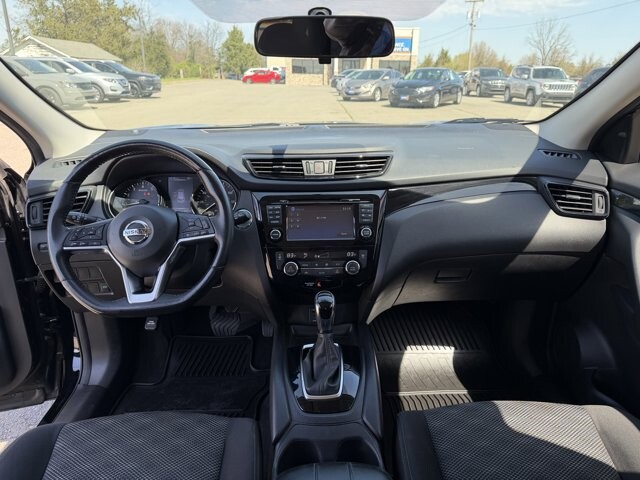 2018 Nissan Rogue Sport in Conway, AR 72032 - 18119817 16