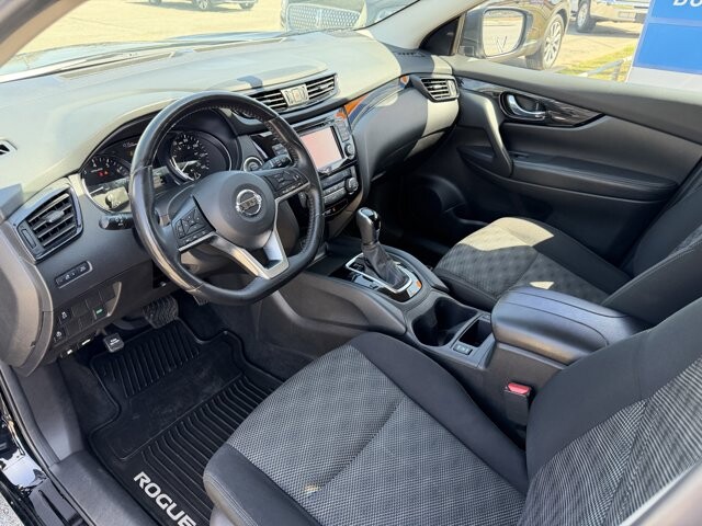 2018 Nissan Rogue Sport in Conway, AR 72032 - 18119817 15