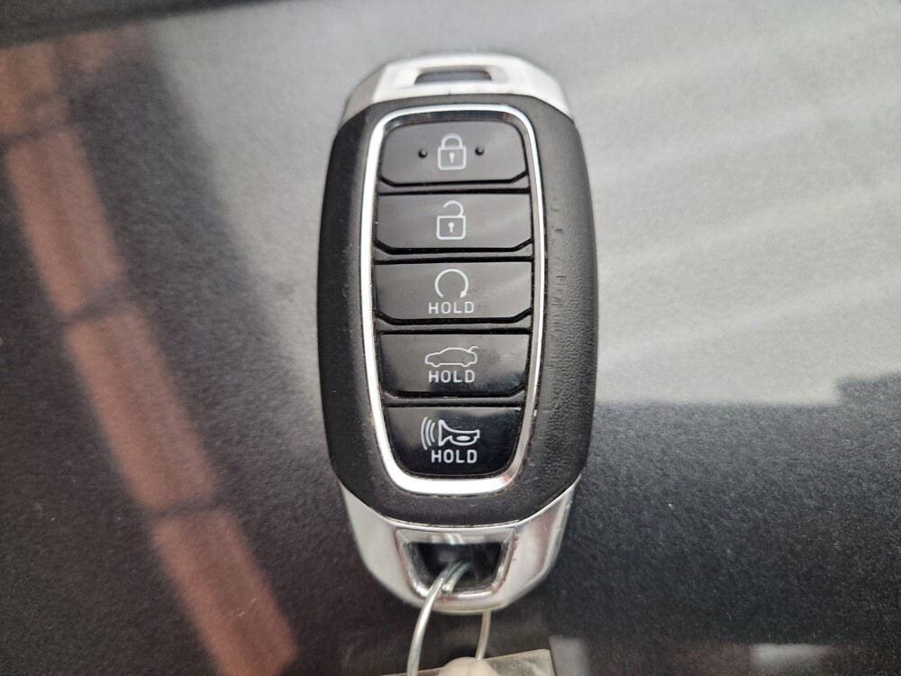 2021 Hyundai Elantra in Bakersfield, CA 93309 - 18119824 32