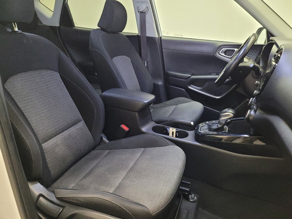 2020 Kia Soul in Sacramento, CA 95821 - 18119830 21