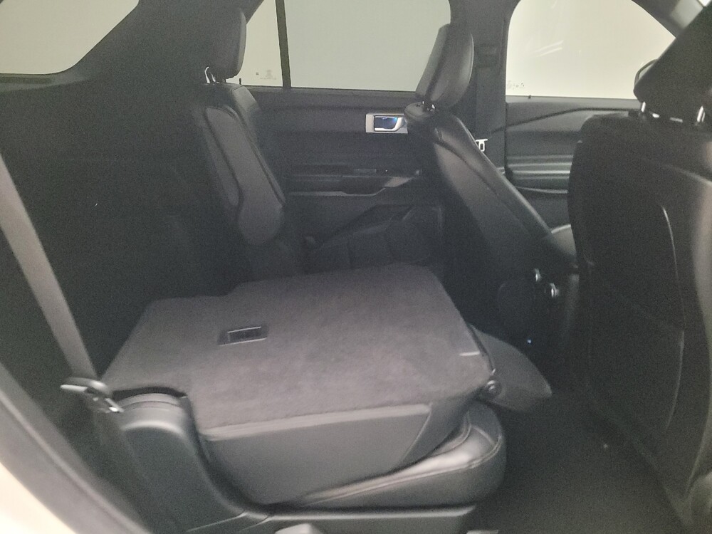 2020 Ford Explorer in Downey, CA 90241 - 18119832 19