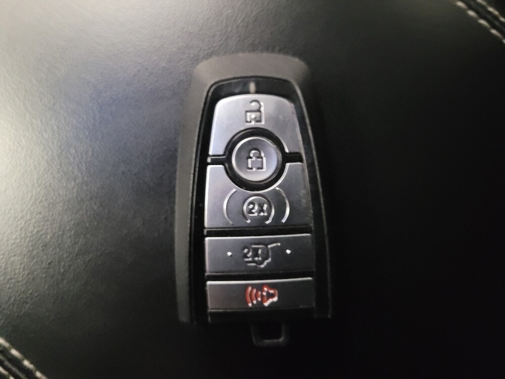 2020 Ford Explorer in Downey, CA 90241 - 18119832 32