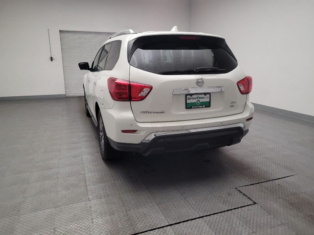 2019 Nissan Pathfinder in Downey, CA 90241 - 18119833 6