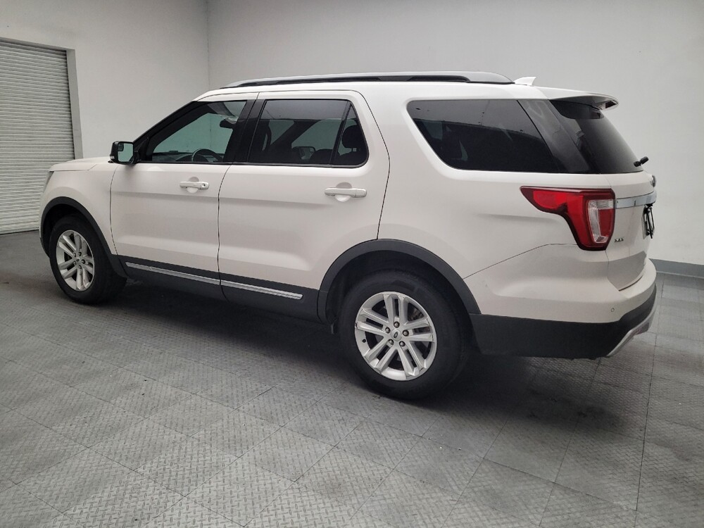 2017 Ford Explorer in Torrance, CA 90504 - 18119835 3