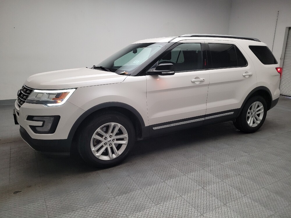 2017 Ford Explorer in Torrance, CA 90504 - 18119835 2