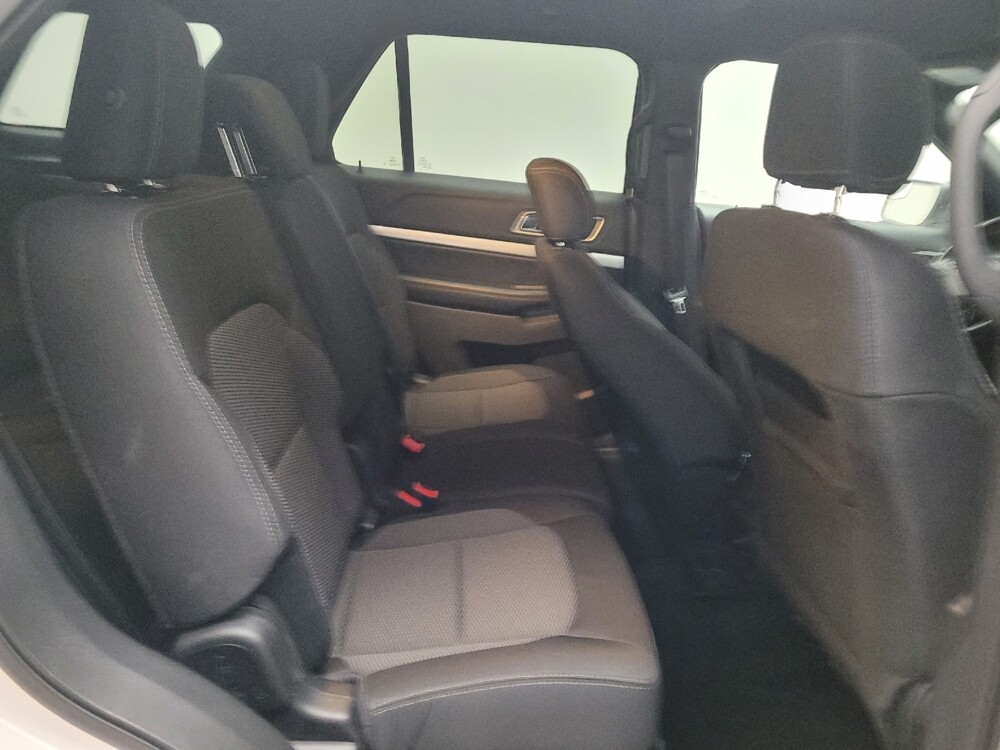 2017 Ford Explorer in Torrance, CA 90504 - 18119835 19