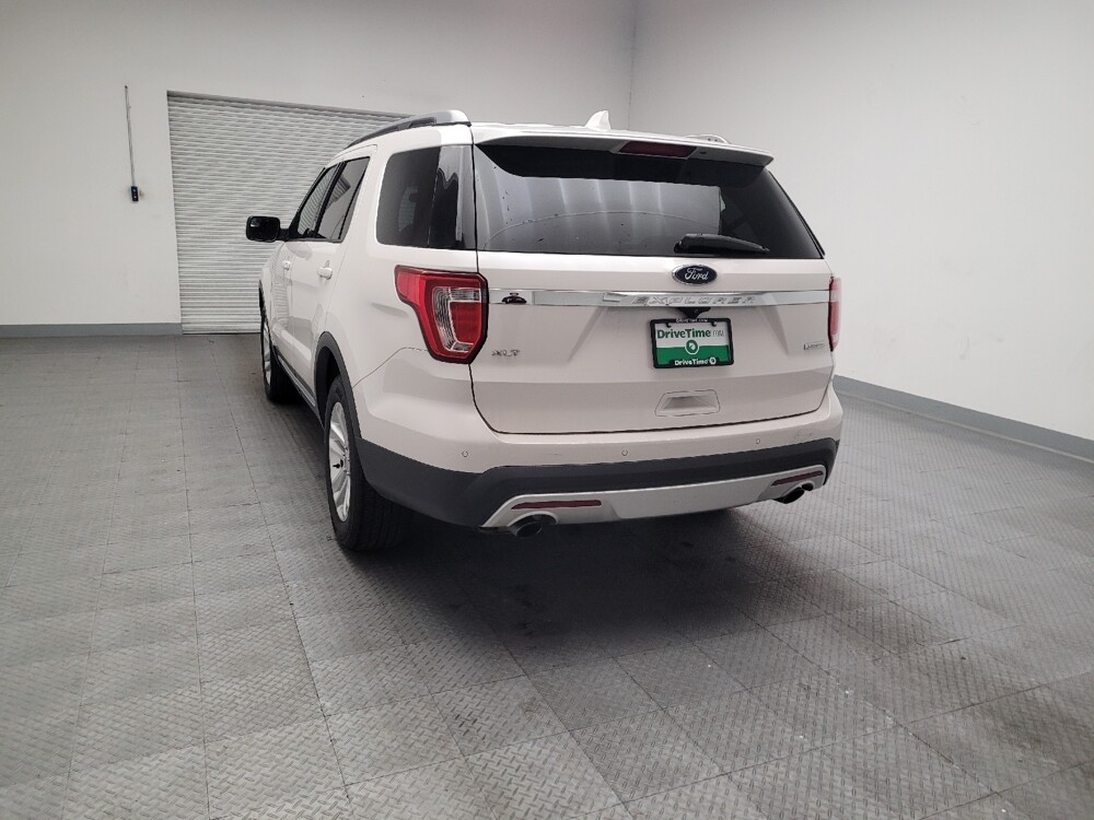 2017 Ford Explorer in Torrance, CA 90504 - 18119835 6