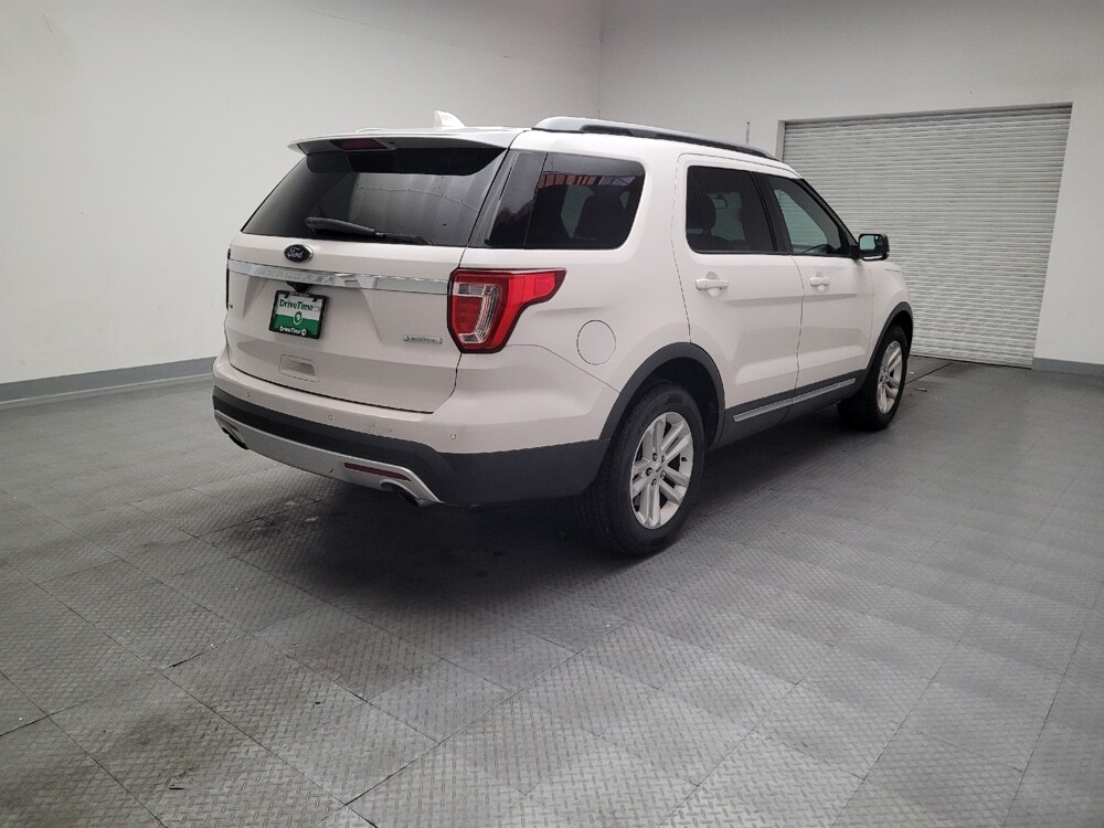 2017 Ford Explorer in Torrance, CA 90504 - 18119835 9