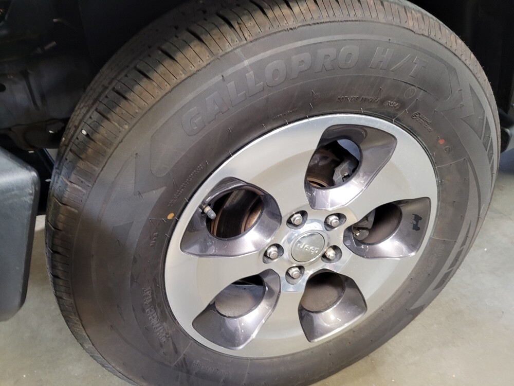 2016 Jeep Wrangler in Downey, CA 90241 - 18119836 31