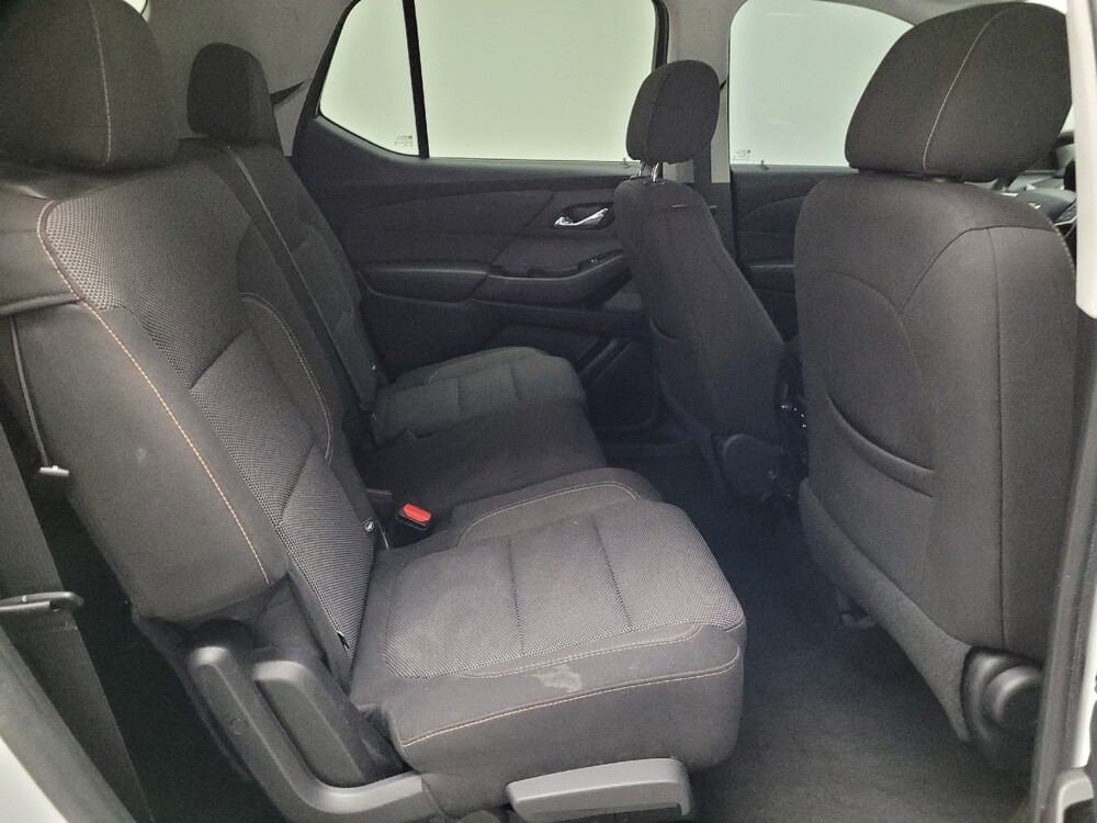 2020 Chevrolet Traverse in Montclair, CA 91763 - 18119840 19