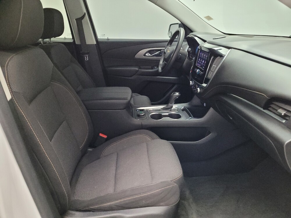 2020 Chevrolet Traverse in Montclair, CA 91763 - 18119840 21