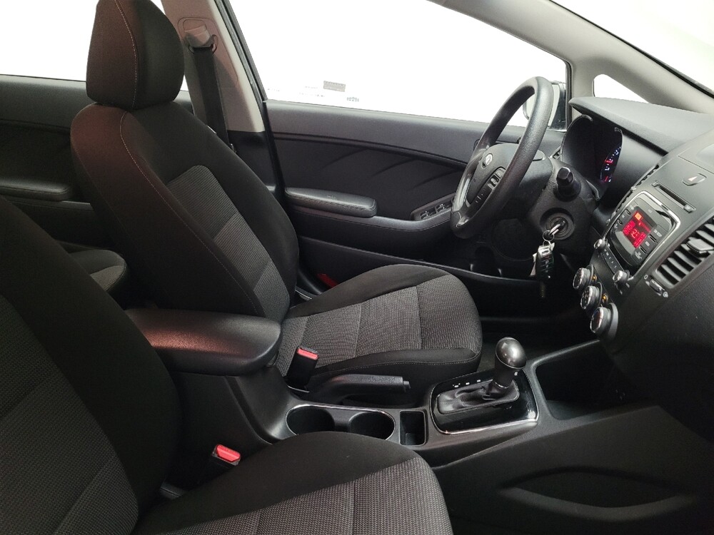 2018 Kia Forte in Torrance, CA 90504 - 18119847 21