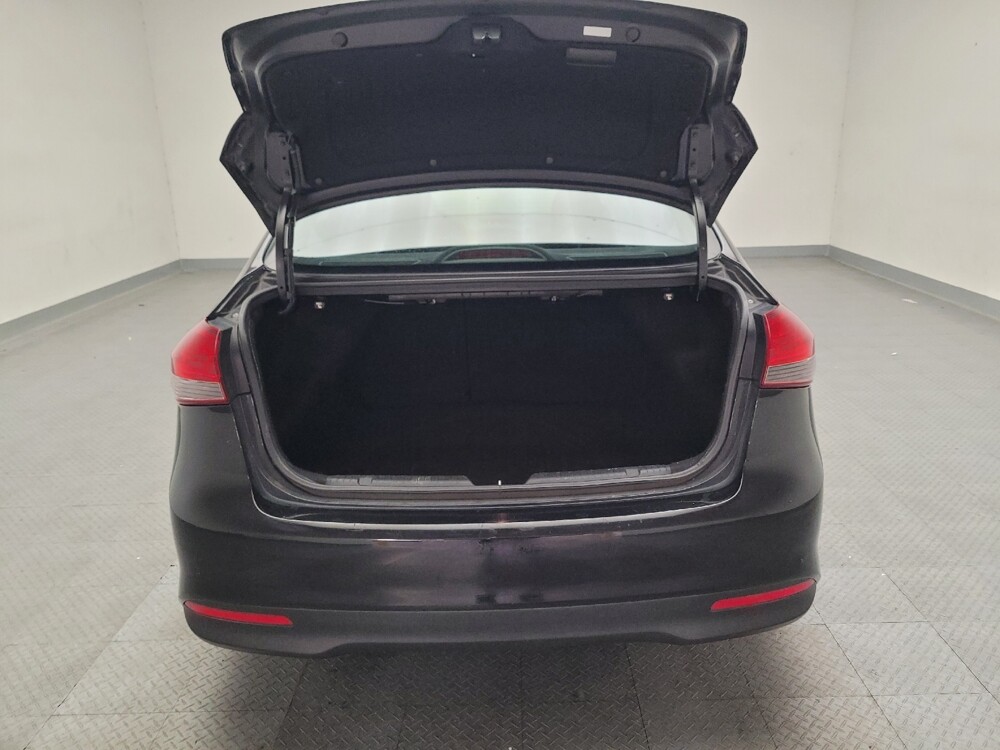 2018 Kia Forte in Torrance, CA 90504 - 18119847 29