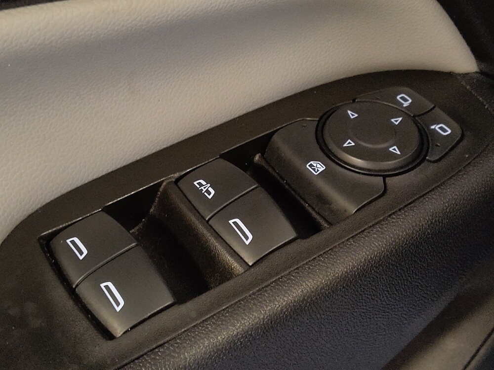 2022 Chevrolet Equinox in Orlando, FL 32808 - 18119850 27