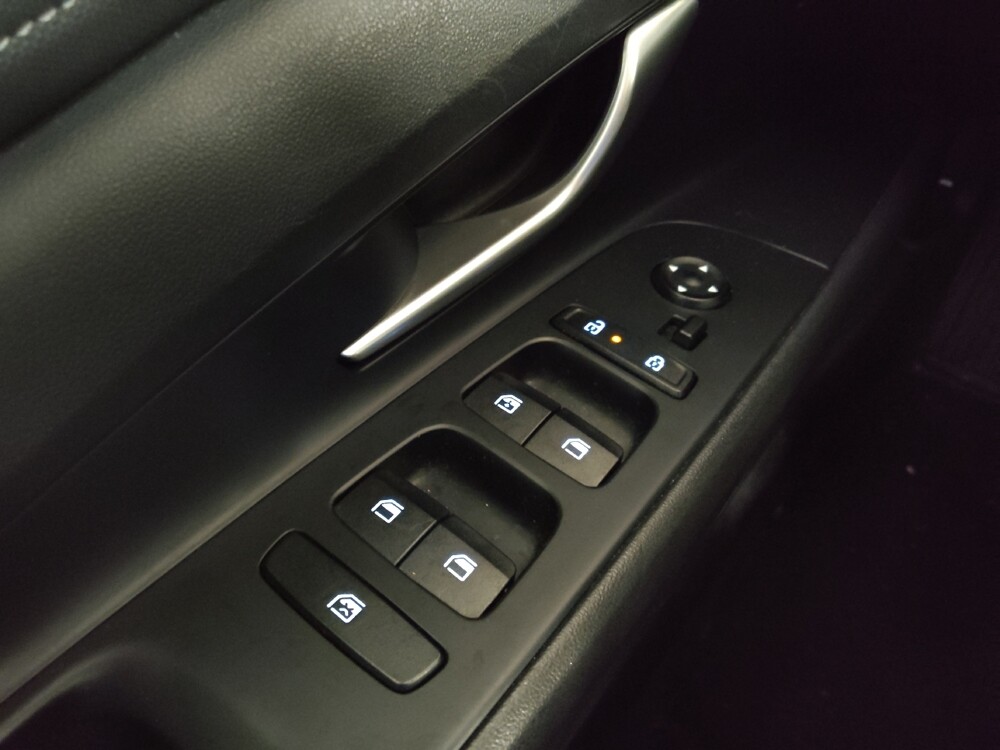 2025 Hyundai Elantra in Augusta, GA 30907 - 18119867 27