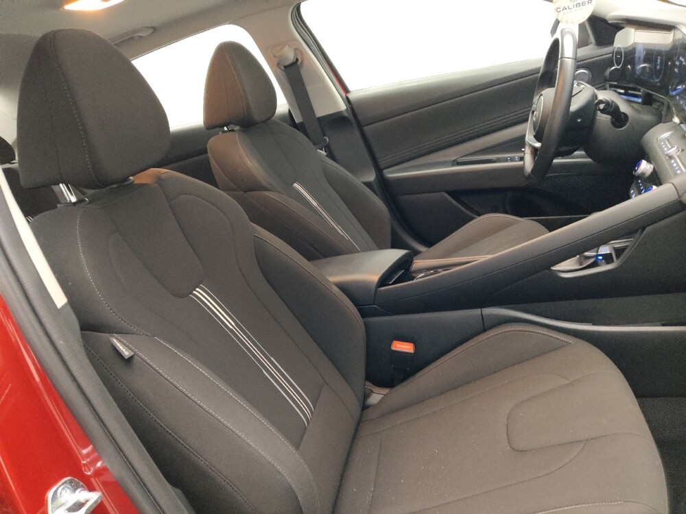 2025 Hyundai Elantra in Augusta, GA 30907 - 18119867 21