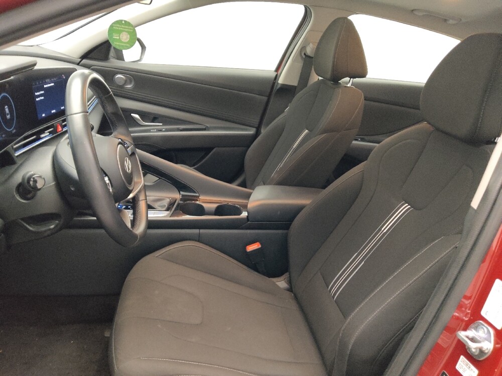 2025 Hyundai Elantra in Augusta, GA 30907 - 18119867 17