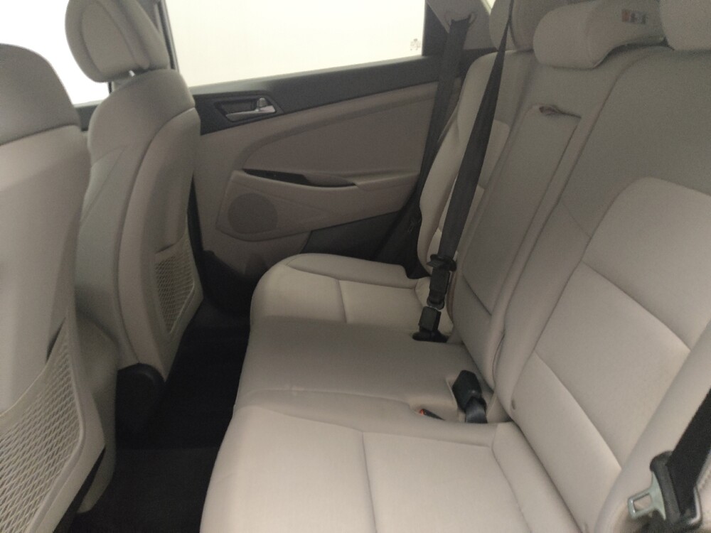 2017 Hyundai Tucson in Morrow, GA 30260 - 18119868 18