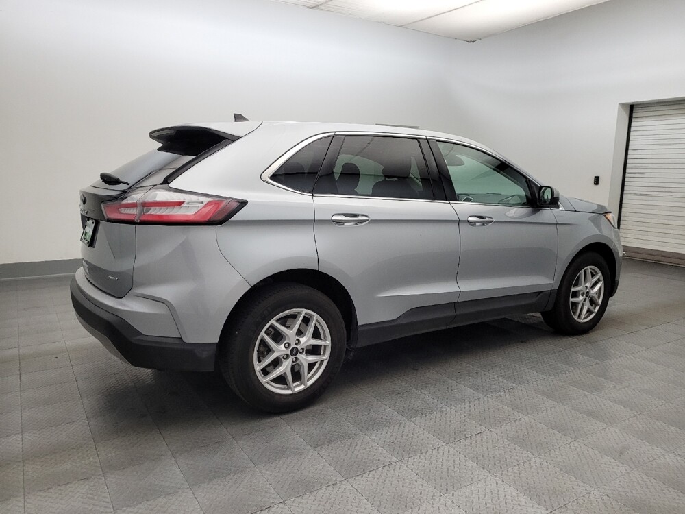 2024 Ford Edge in Glendale, AZ 85301 - 18119876 10