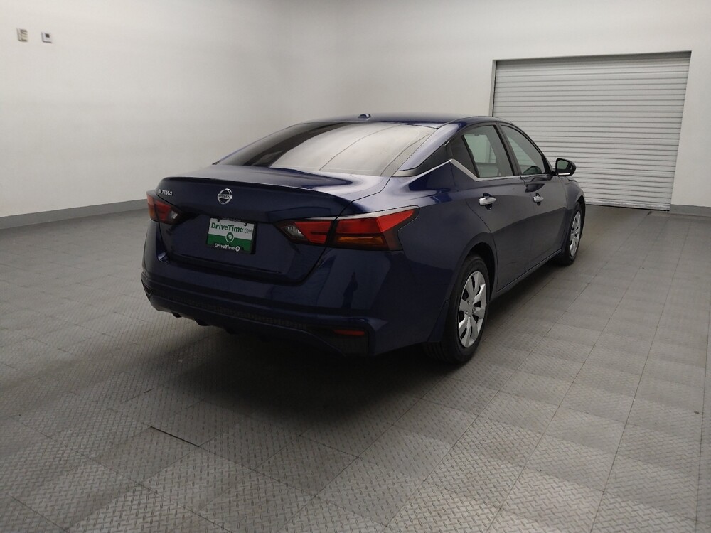 2019 Nissan Altima in Lewisville, TX 75067 - 18119877 9
