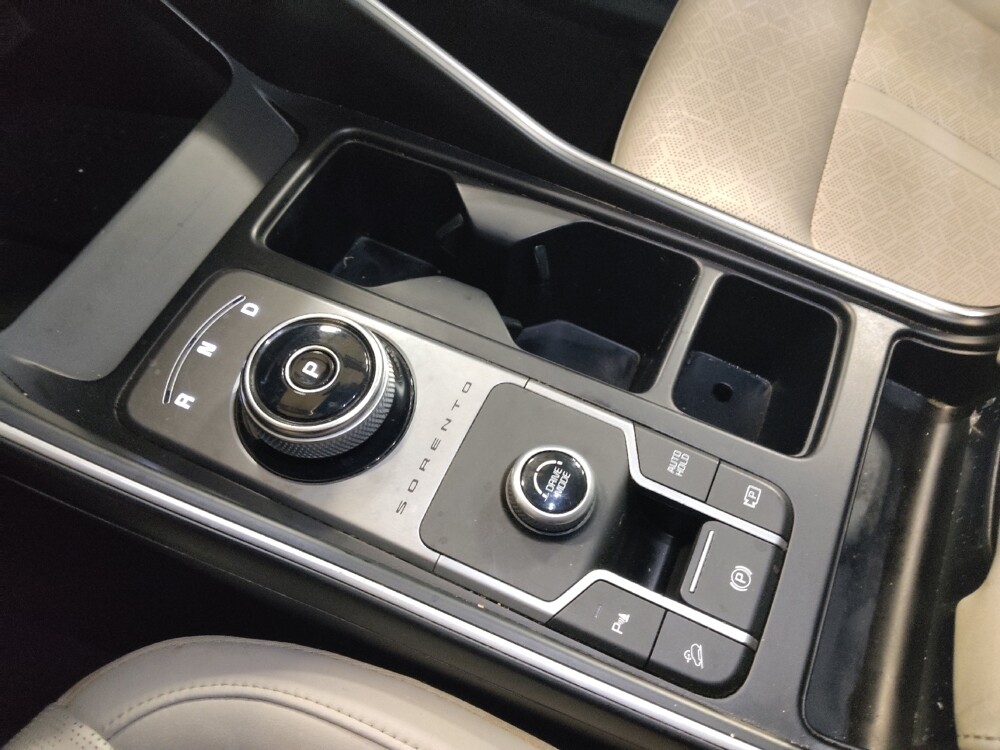 2021 Kia Sorento in El Paso, TX 79907 - 18119882 26